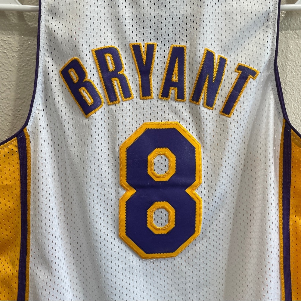 Nike Lakers Kobe Jersey Youth Number 8 - Picture 8 of 9